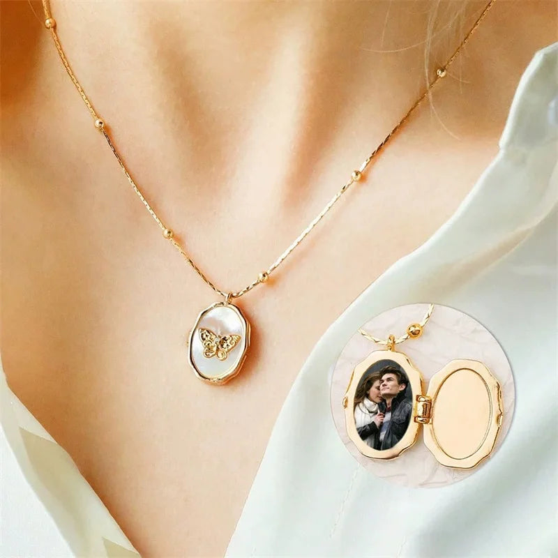 Collar Medallón “Butterfly Love” Personalizado