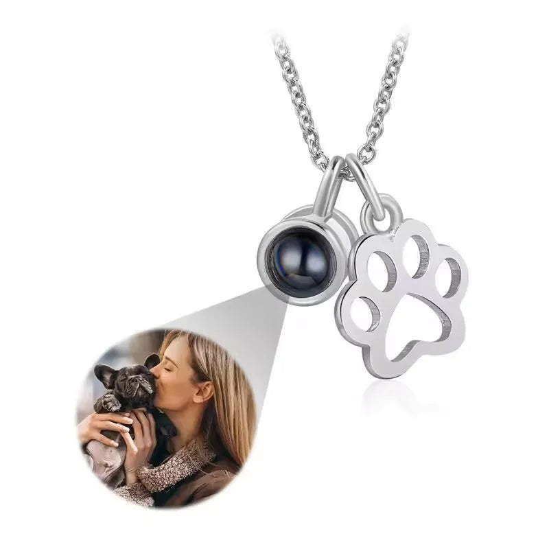 Collar con imagen de proyección y nombre grabado personalizado
